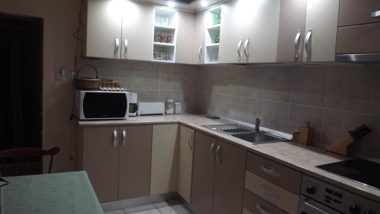 Casa De Oaspeti Boga Pietroasa  Екстериор снимка