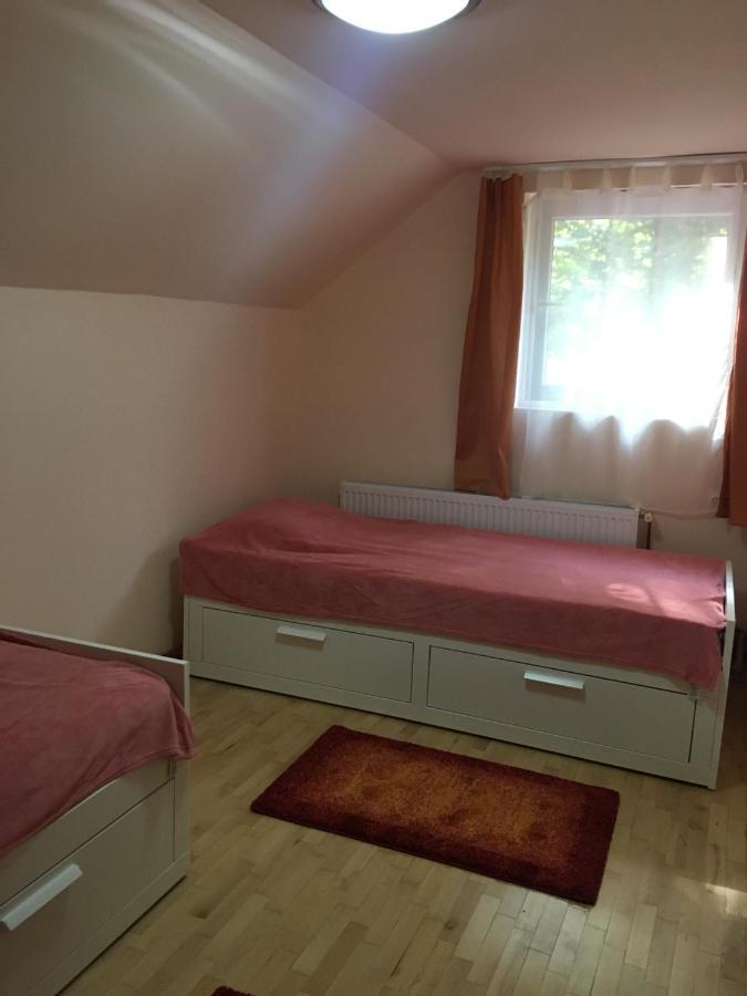 Casa De Oaspeti Boga Pietroasa  Екстериор снимка